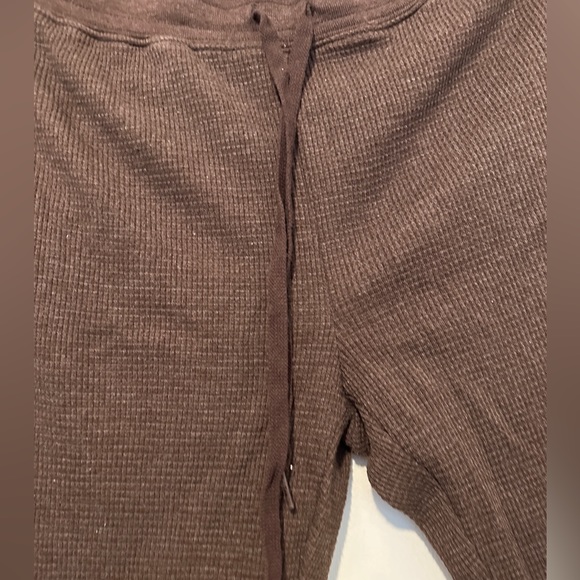 Aritiza - TNA Waffle Joggers - Picture 4 of 5